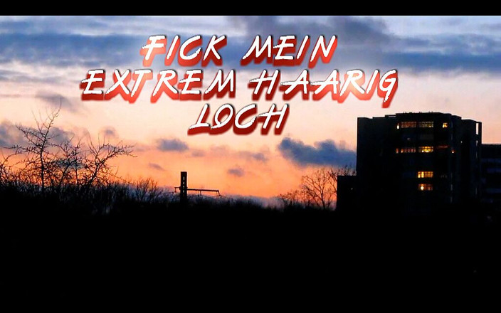 Lydia Privat: Son derece kıllı deliğimi sikiyorum