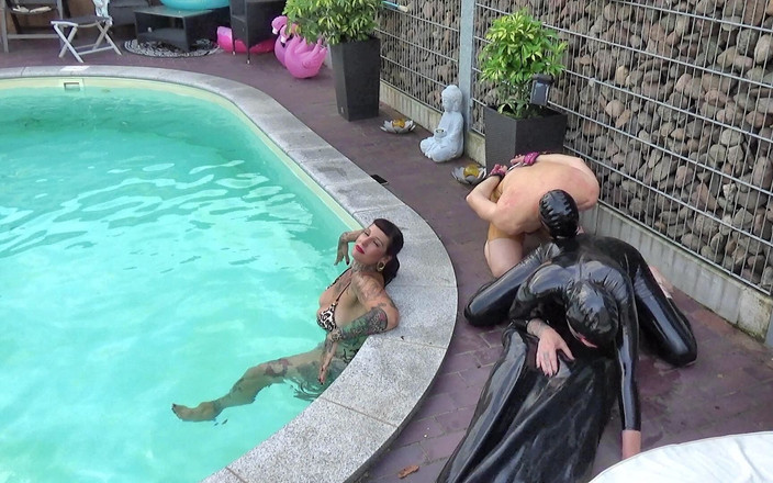 Domina Lady Vampira - SM Studio Femdom Empire: 더그아웃에서 절망까지