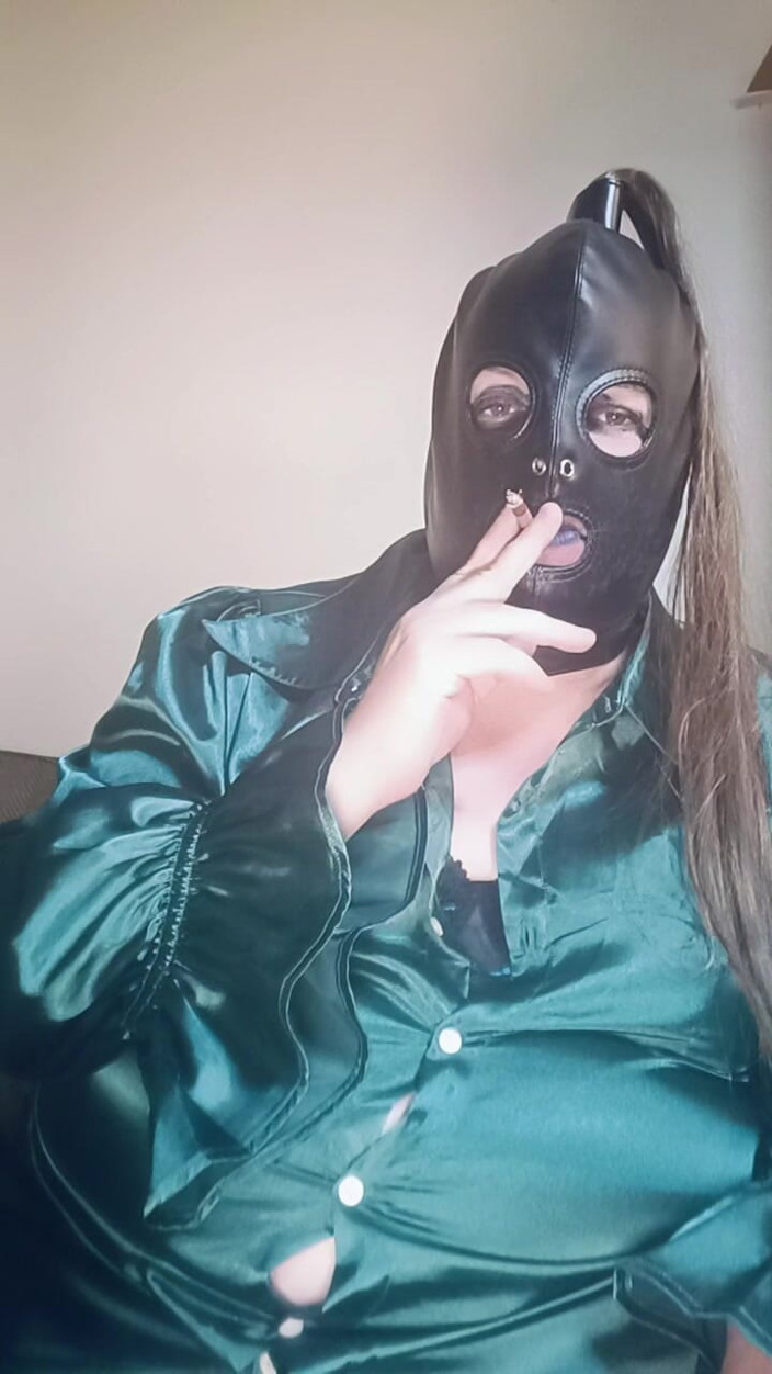 Stephanie-Nicole-TV: Naughty Video Call with My #1 Fan?