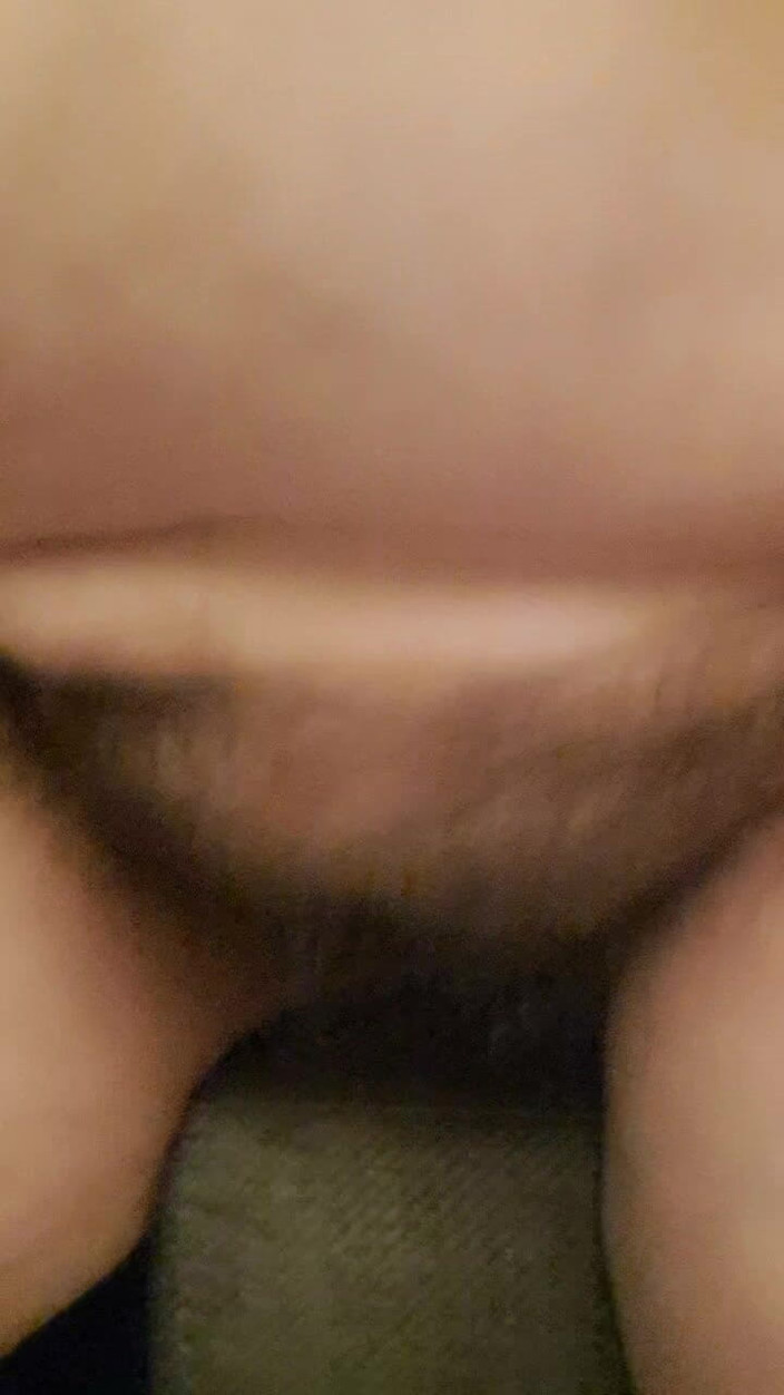 Mommy big hairy pussy: Close up Pillow Humping