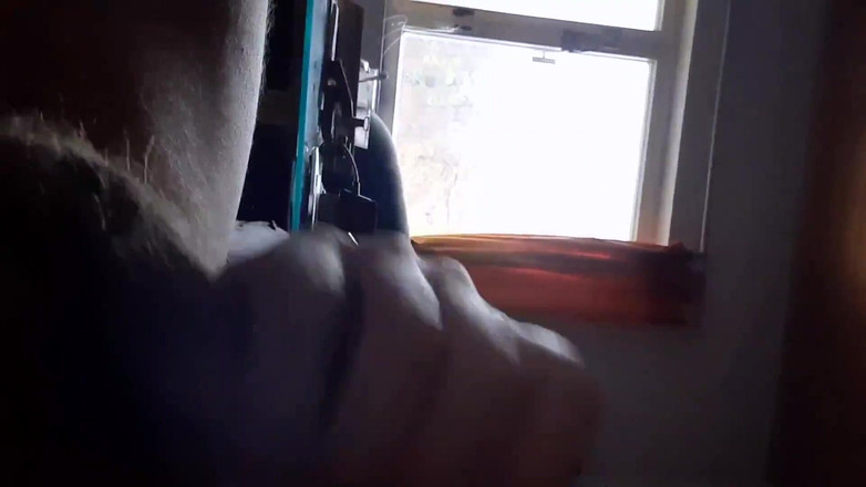 Bandoni: मेरी सुबह की लकड़ी के साथ खेलना