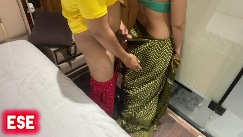 Sammy Sins: 印度老师在学习时操他的学生