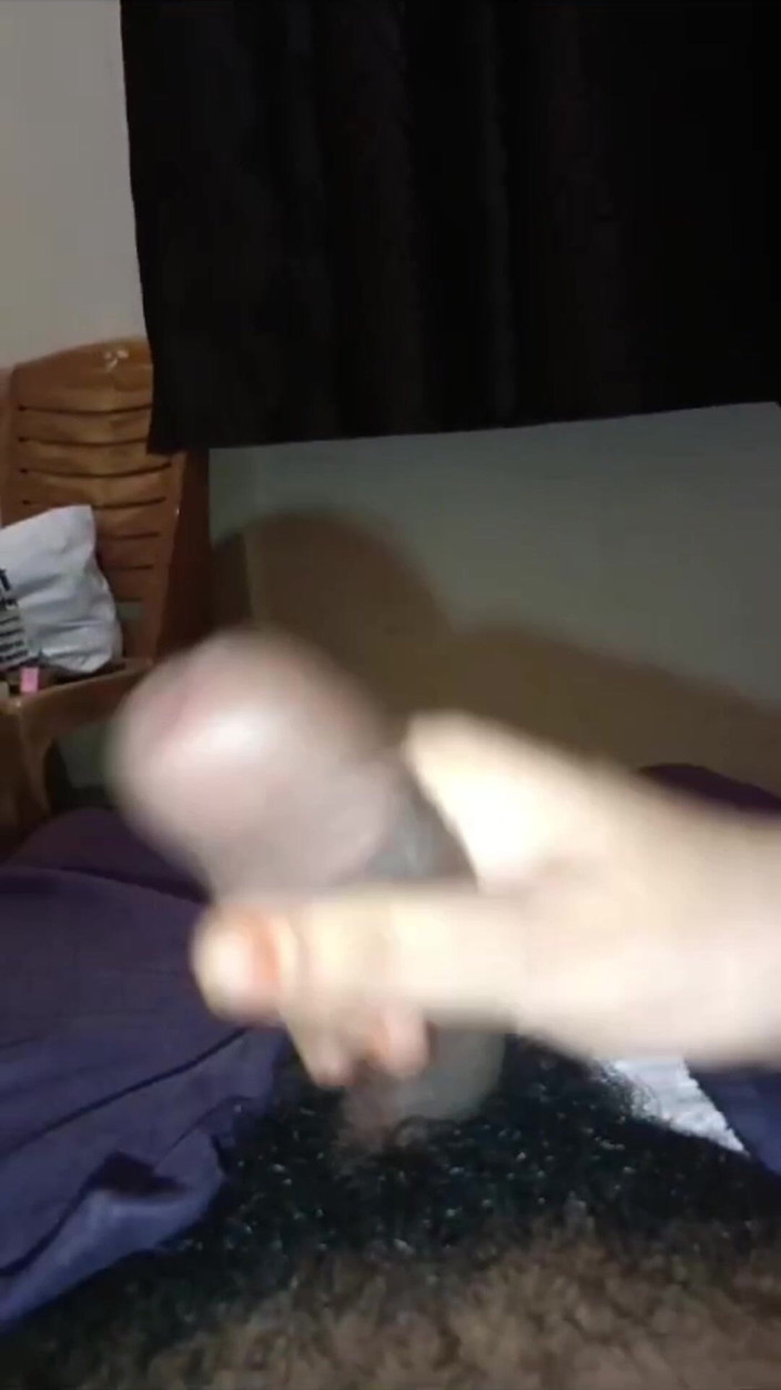 desilaunda96: 엉덩이에 소녀를 따먹으려고 했고 그녀는 아니오라고 말했습니다.