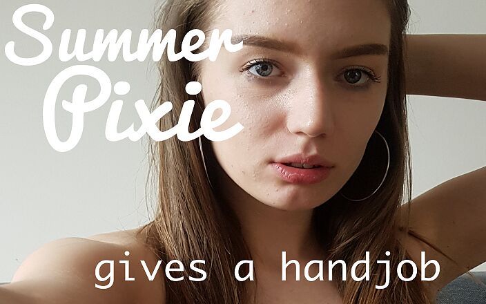 Only3x: Summer pixie gibt einen handjob