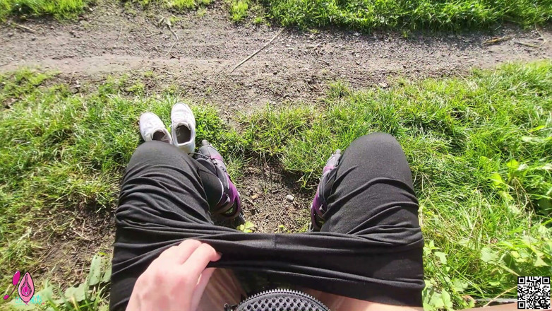 Litclit69: Zdalnie sterowany wibrator podczas ćwiczeń w miejscach publicznych kończy się gorącym...