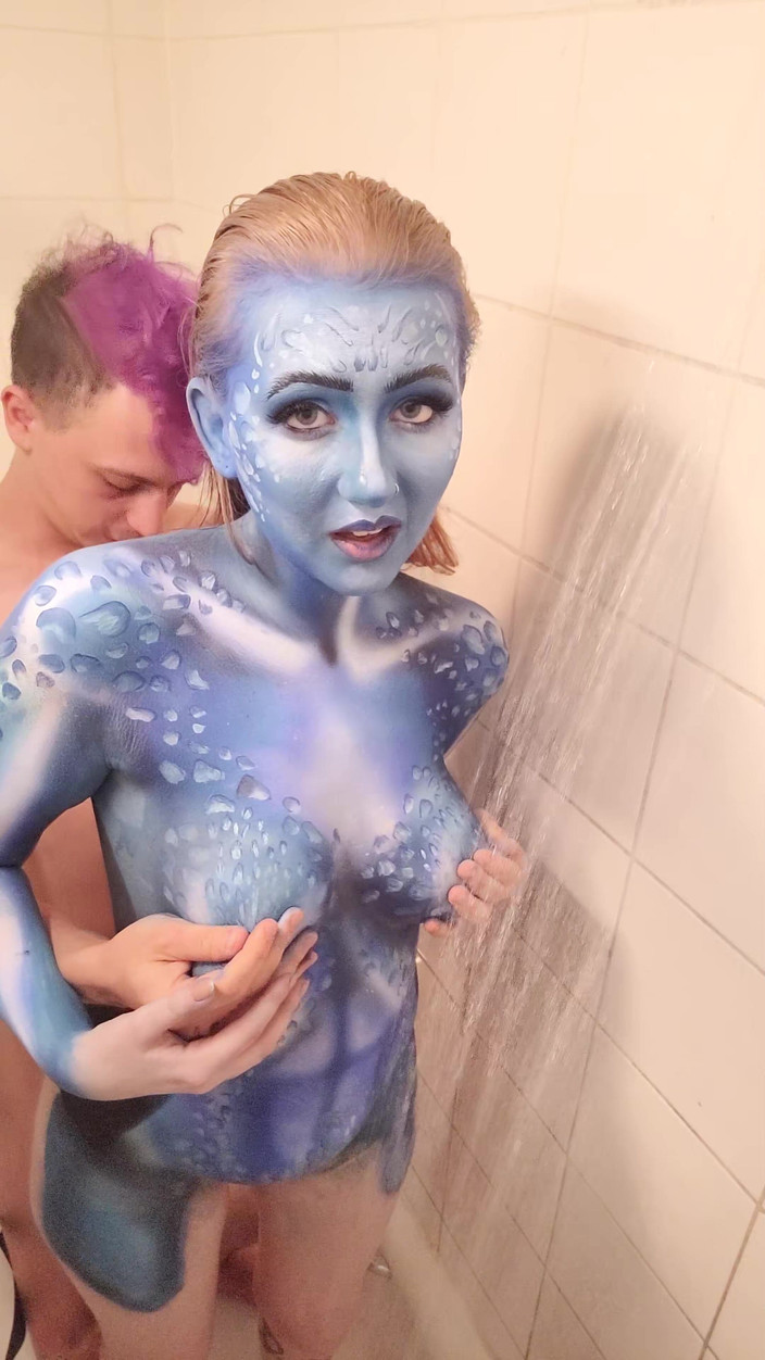 Em Yang: X-men mystique körperfarbe duschentfernung & ficken