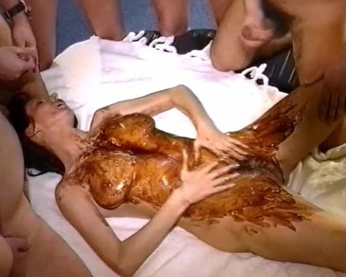 GERMAN PORN CLASSICS: Nikki 1 Sexo em Grupo com Nikki