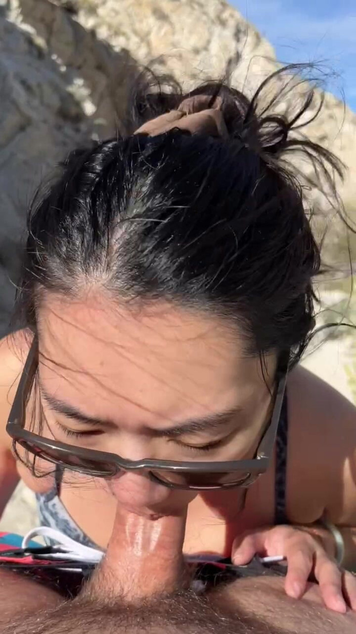 meimeiXXX: Pompino all'aperto durante le escursioni nel deserto - Wmaf Amatoriale - Sborrata...