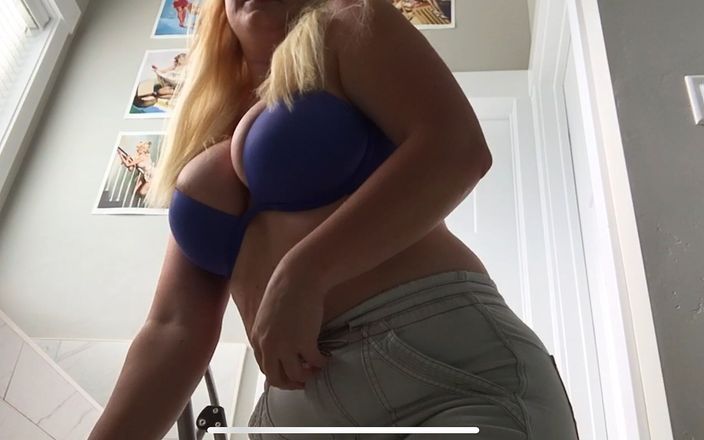 Hotwife Summer: Ти будеш моїм членом?