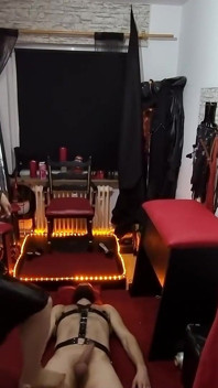 Squirting Machine Fuck Gushing Everywhere - Mature Lesbians Explode