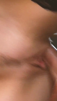 Sarışınlar sahne 4_busty seviyor, tombul sarışın çifte penetrasyonlu üçlü seks yapıyor