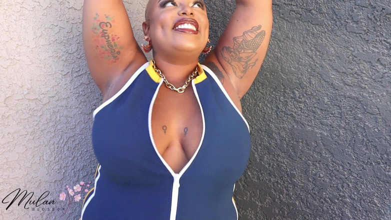 Mulan Blossom: Škádlení koz mimo