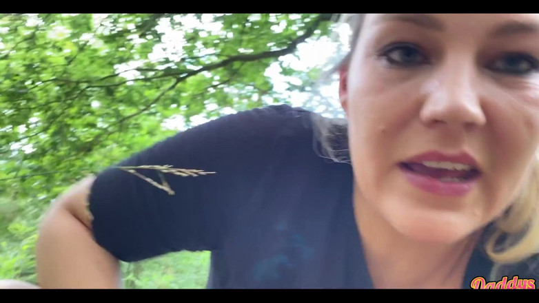 Daddys Luder: I Was Very Excited Alone in the Forest Ich War...