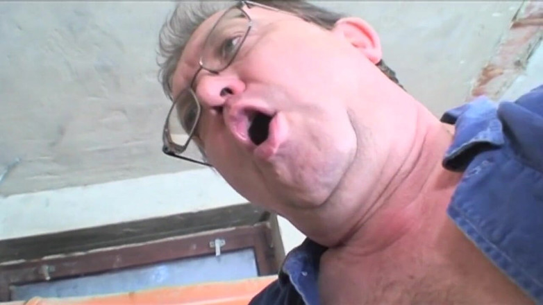 Old PIGS XXX: Old worker hits on a blonde teen sucking his cock