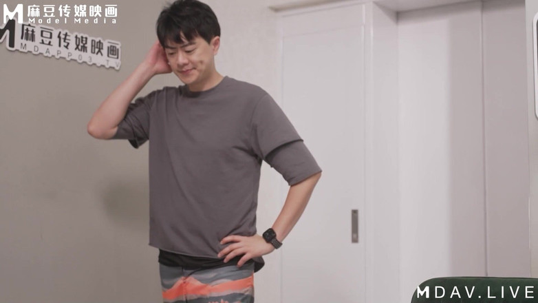 ModelMedia Asia: MD-0239 Etyka rodzinna/Nocny nalot Powrót do domu Siostrzenica