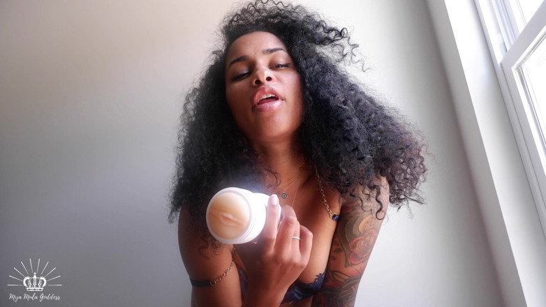 Mya Mula Goddess: Der cumshake