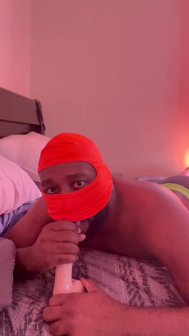 Selfplay slut: Deepthroat session 1