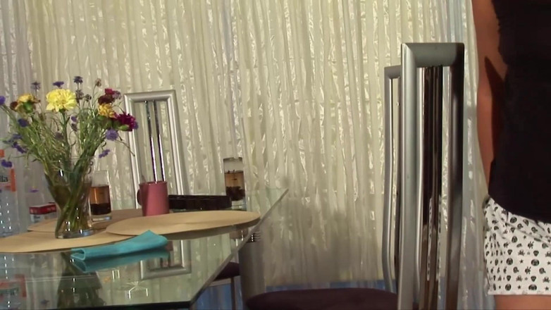 MMV TV - our best full movie: Không có quốc gia cho ông già ... Chỉ có âm hộ trẻ (phim...