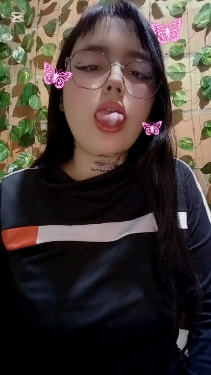 Dalyla: Tetek terkaya di Colombia