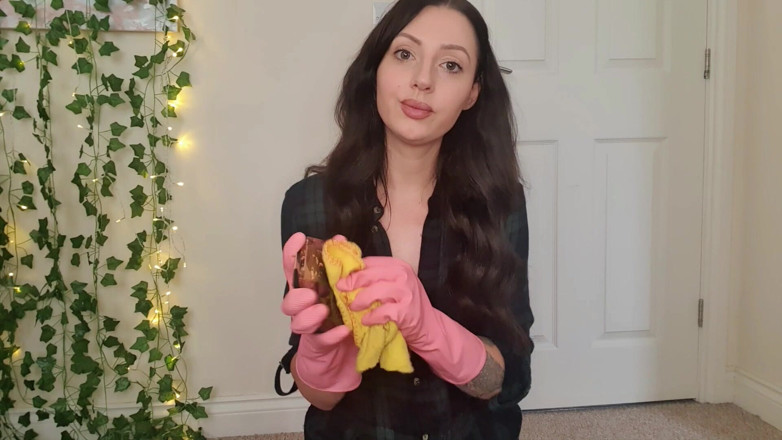 Tattooed Temptress: Dirty Dick Scrub - Pink Rubber Gloves