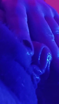 我一直泵到很大