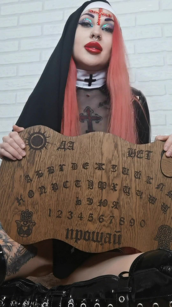 RedFox: Black Widow Witch Fucks Herself in the Ass and Masturbates...