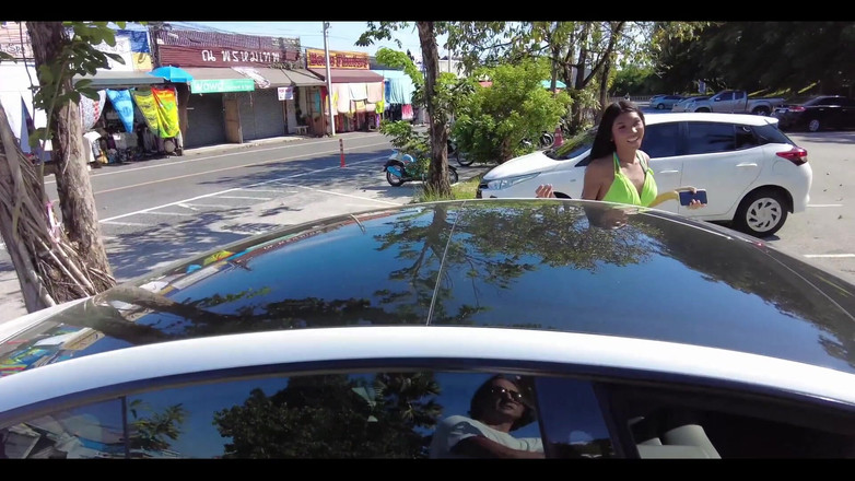 English Psycho: O Found uma barbie trans de chocolate deslumbrante de 18 anos...