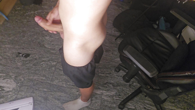 Daddys Legacy: Une grosse bite squirte toute sa dose