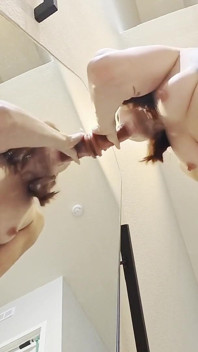 호스텔에서 룸메이트의 여친 따먹기