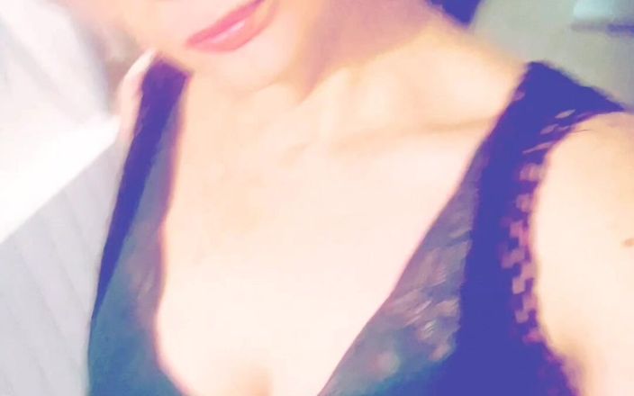 Sofy13: Hola Tú, me presento a Sophie mujer madura que le...