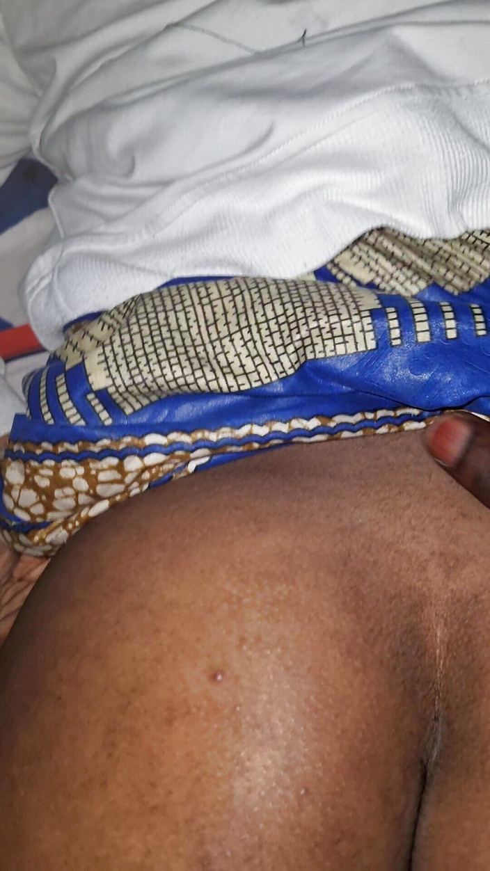 Zara tala: 좋은 젖은 흑인 보지