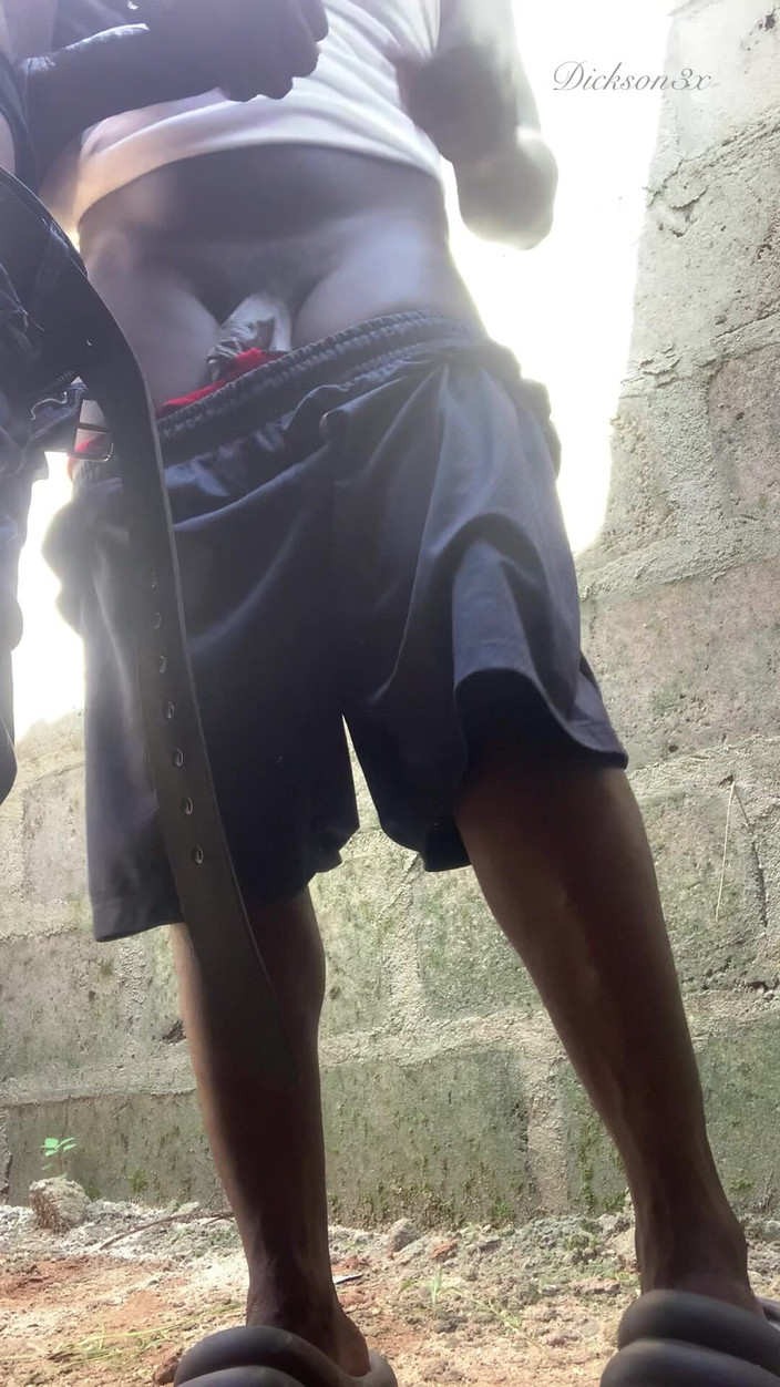 Dickass3x: Rozbití toho tlustého zadku v nedokončené budově, když bojuje s...