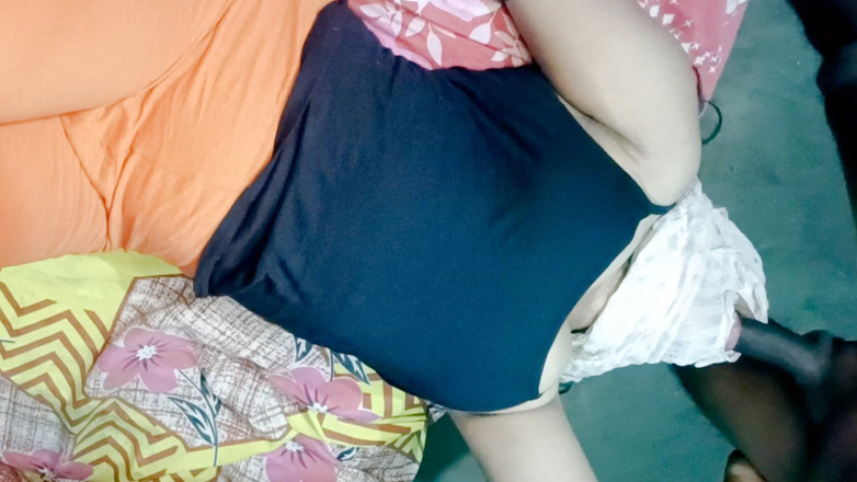 Sonamone07: 내 자지 하드코어 섹스와 보지 섹스 비디오 핥는 것에 놀란 의붓여동생