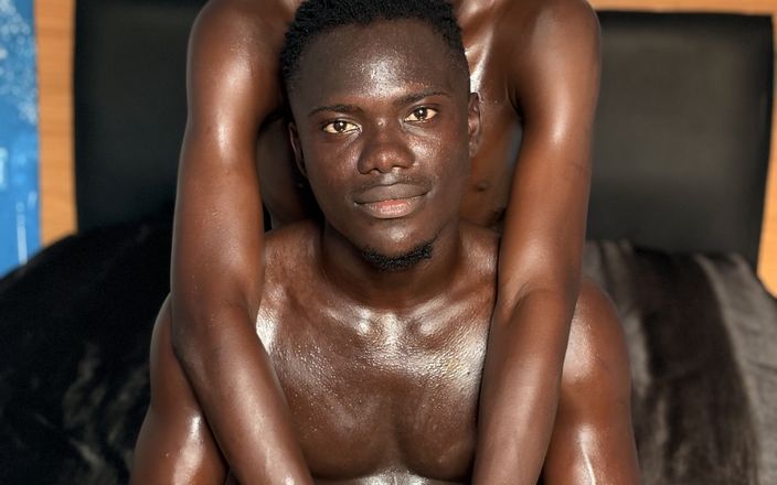 Africancock22: 로맨틱하게 섹스하는 흑인 트윈크 2