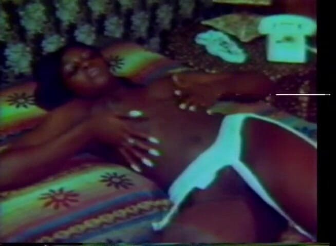 Vintage Usa: Vintage hairy pussy black girl masturbation on the bed