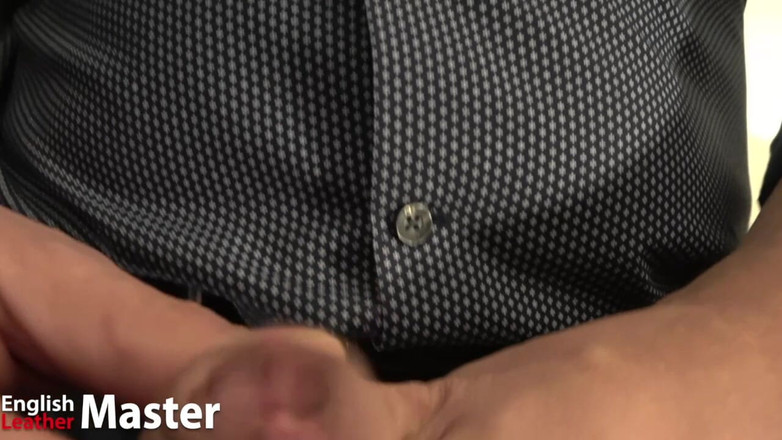 EnglishLeathermaster: Cikgu Guna Melancap Dan Berikan Arahan Melancap