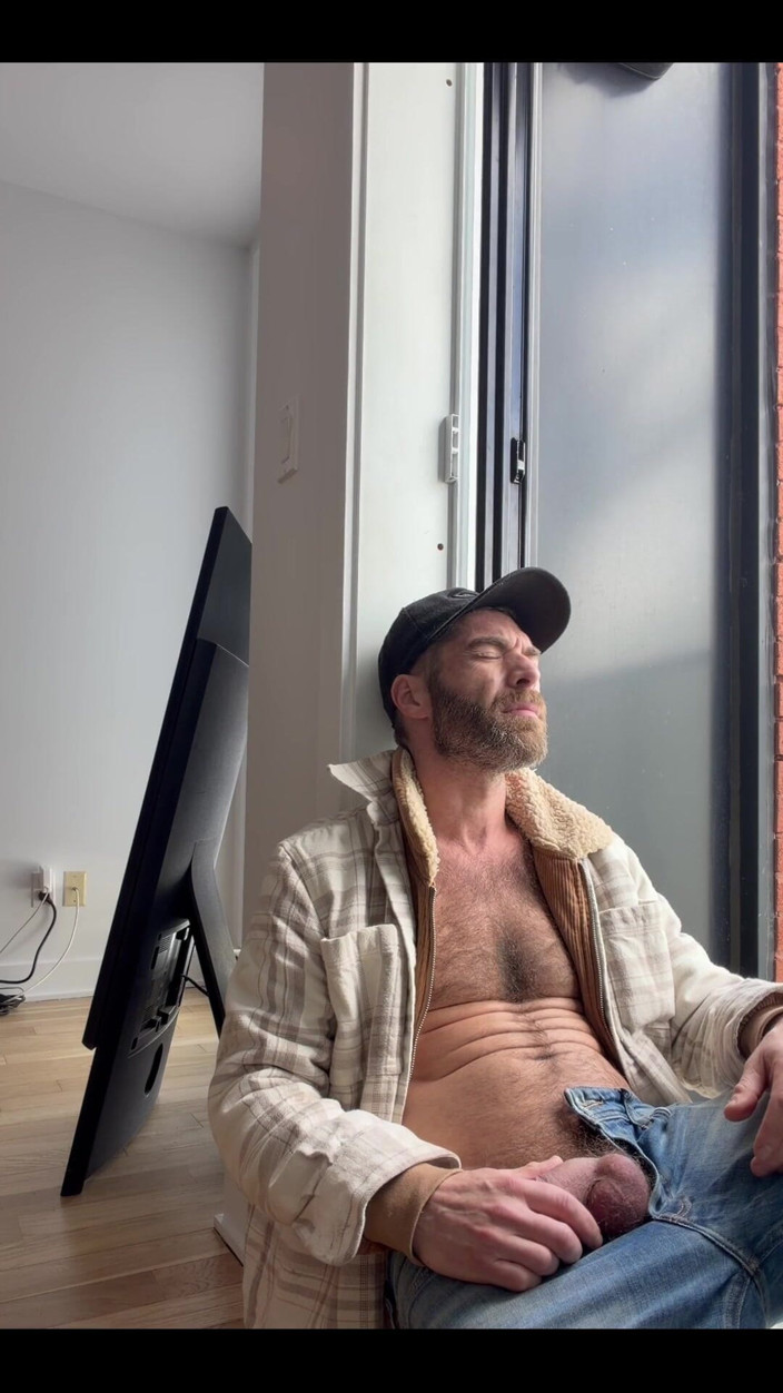 OM43 by ONLYMATT: Getting Some Time to Myself