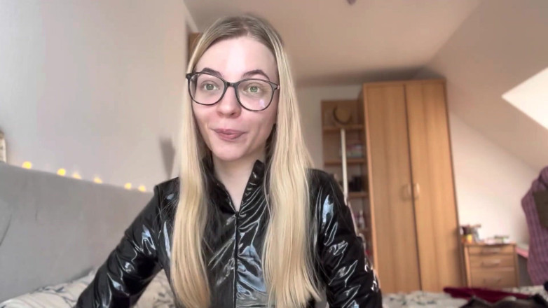 Goddess_Bella_Rae: You Arent a Sissy if You Do This M to...