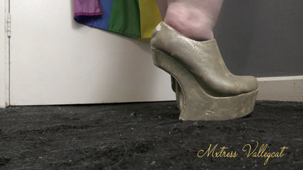 Mxtress Valleycat: Czcij moje staromodne buty