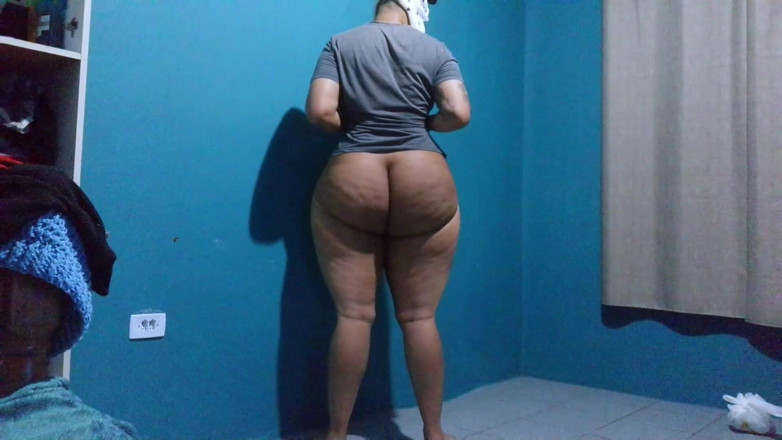 Sissy sapeca studio: Big Ass Tranny