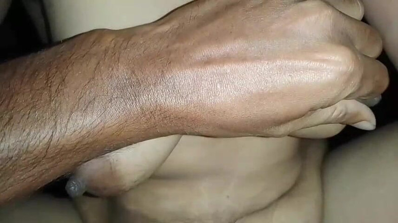 Skydreem1104: Malayali hospodyňka je navíc zbitá svým manželem