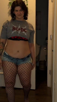 Spicy Tradwife Life - Striptease While Doing Your Laundry