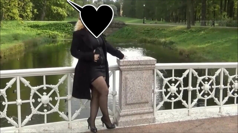 Nylon-Heels: A walk in the park milf stockings