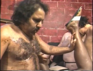 XTime Vod: Pesta seks swinger gemuk (film asli lengkap.)