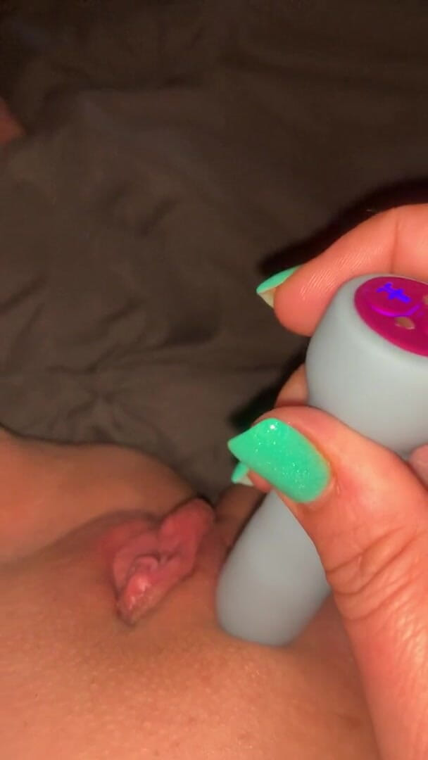 Snake Church: Pretty pink pussy