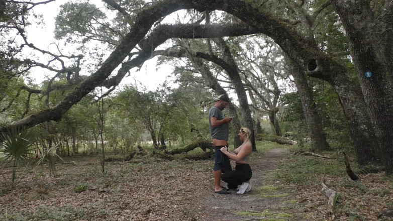 Island Boy Vids: Walk in the Woods Boquete com Monica Raye