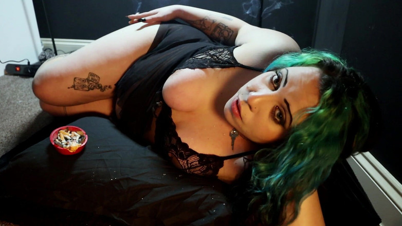 Goddess Kinx: Ciche dokuczanie palenie