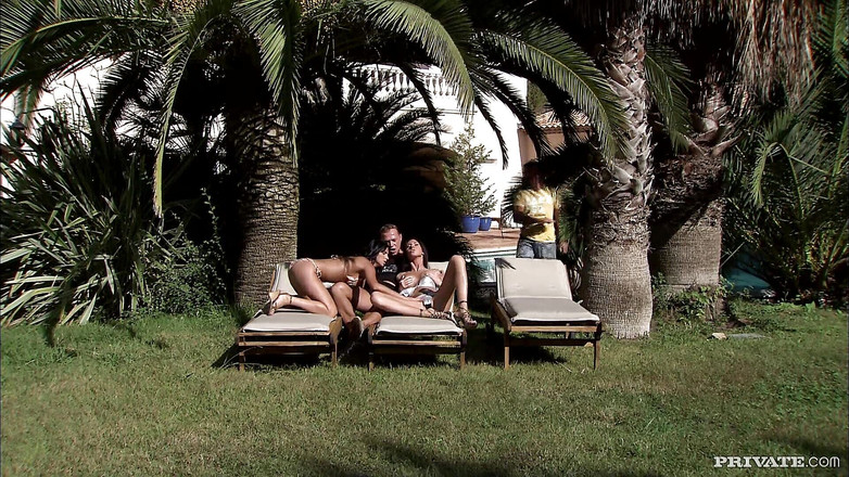 Private.com: 오럴과 DP로 야외 4방