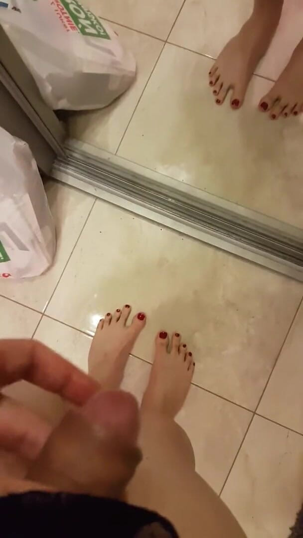 TrannySexyFeet: Me in domimant mood