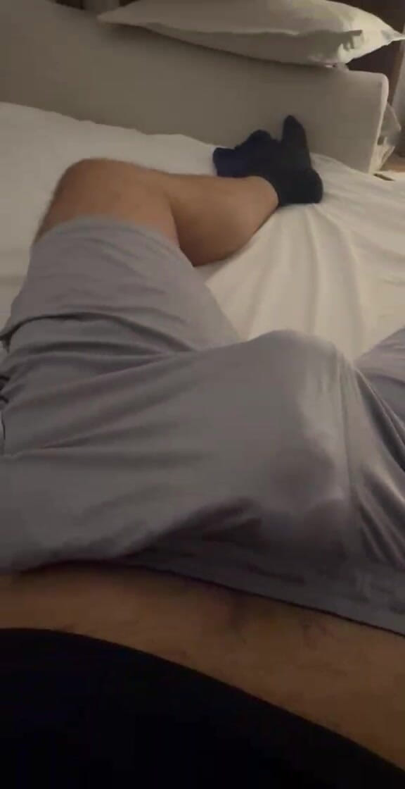 Xlarabfr: Big Arab Bulge